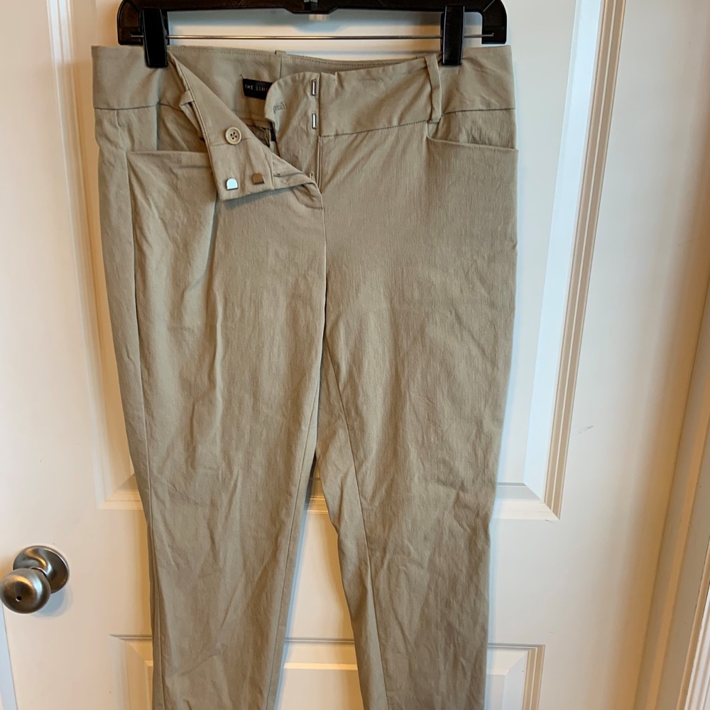 The Limited Size 4 Exact Stretch Capris